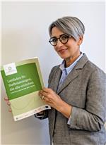 Gleichstellungsrätin Brigitte Hofer: "Unsere Leitlinien können Betrieben helfen, die neuen Anforderungen zu Transparenz und Fairness umzusetzen." (Foto: Büro der Gleichstellungsrätin)